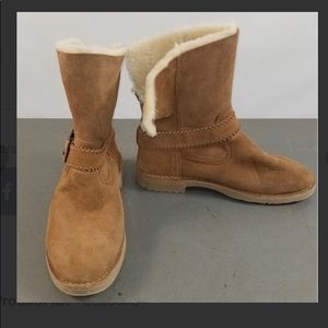 Ugg Cedric Buckle ankle sheepskin boots size 8